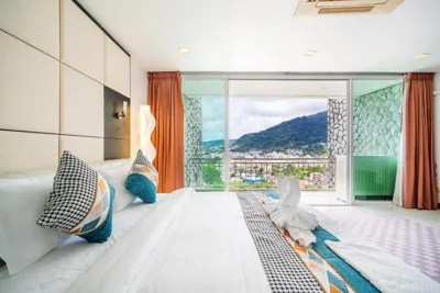 patong villa2四卧泳池别墅/两个海景房/近班赞酒吧街 – 照片 9