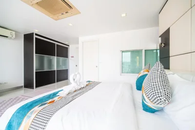 patong villa2四卧泳池别墅/两个海景房/近班赞酒吧街 – 照片 13